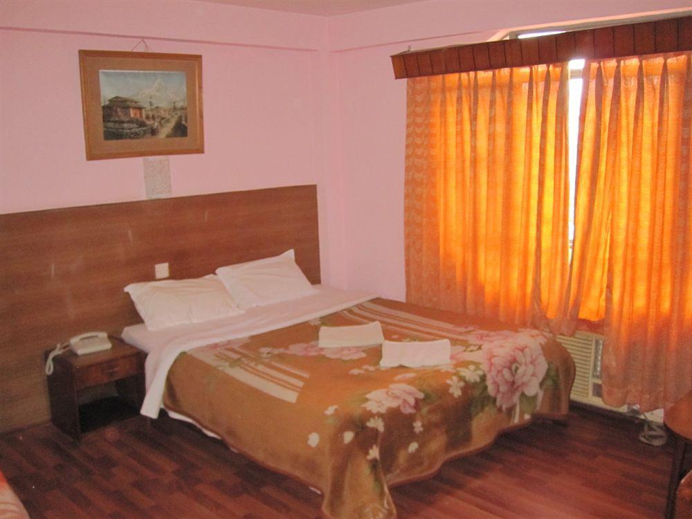 Tasi Dhargey Inn Kathmandu Esterno foto
