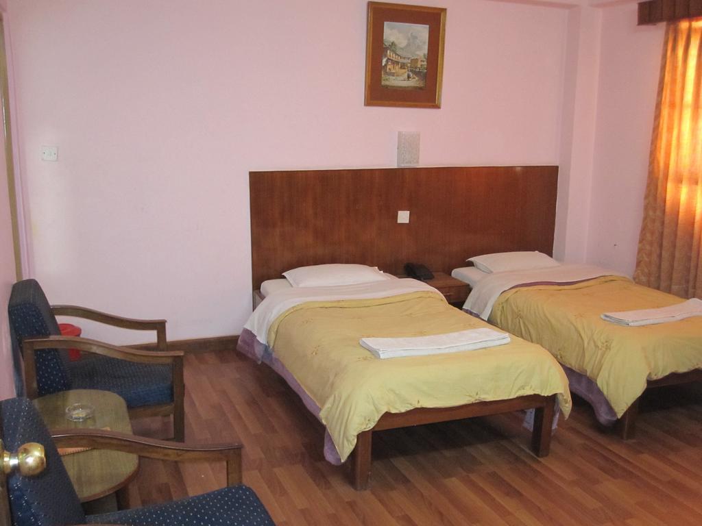 Tasi Dhargey Inn Kathmandu Esterno foto