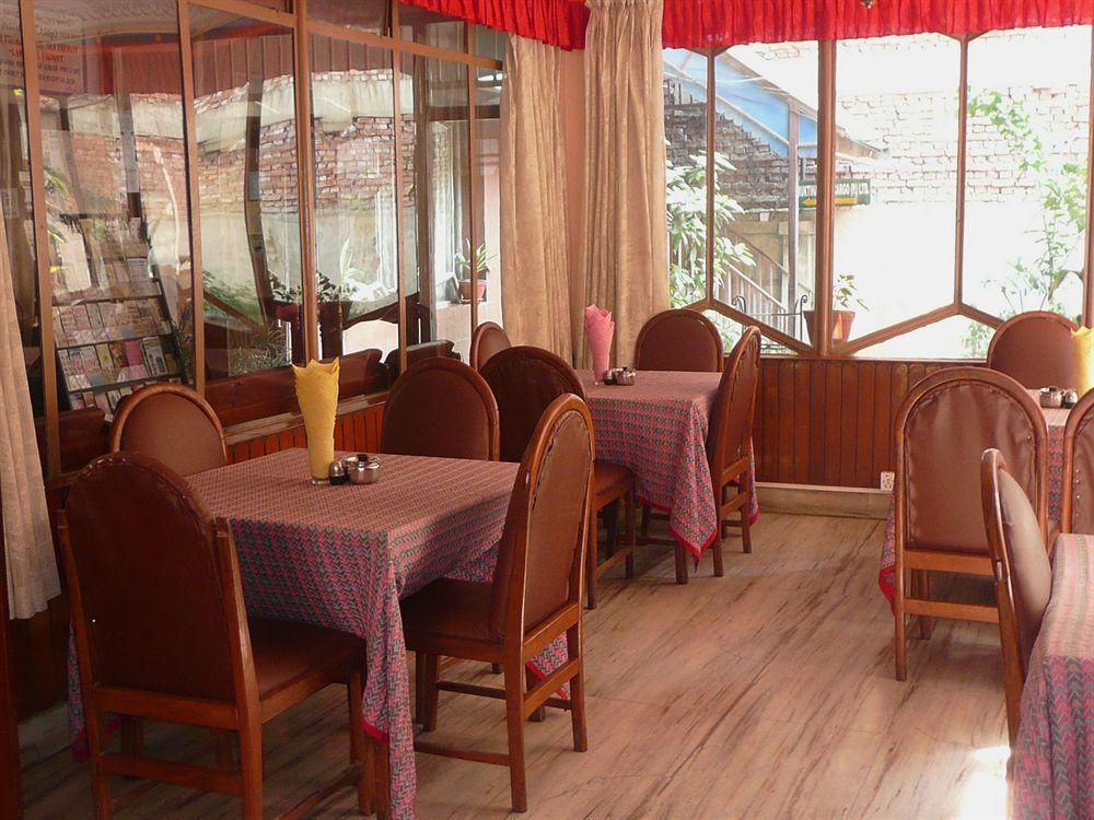 Tasi Dhargey Inn Kathmandu Esterno foto