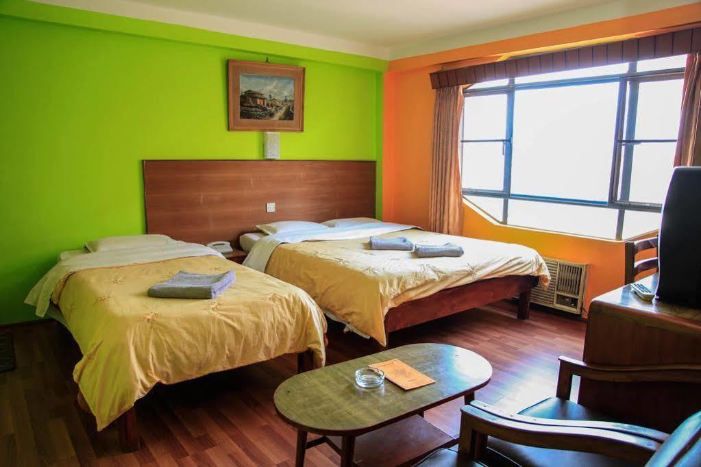 Tasi Dhargey Inn Kathmandu Esterno foto